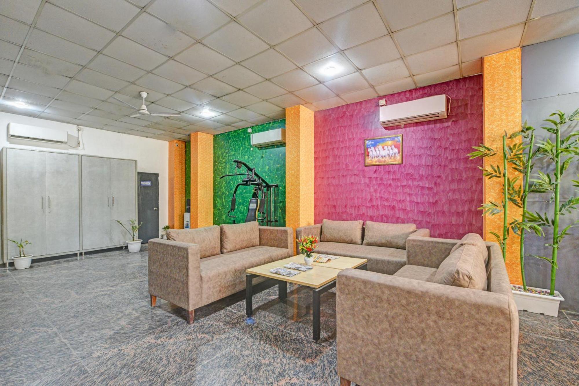 Royal Spark Inn1 - Medicity Gurugram, Near Medanta Hospital Gurgaon Luaran gambar