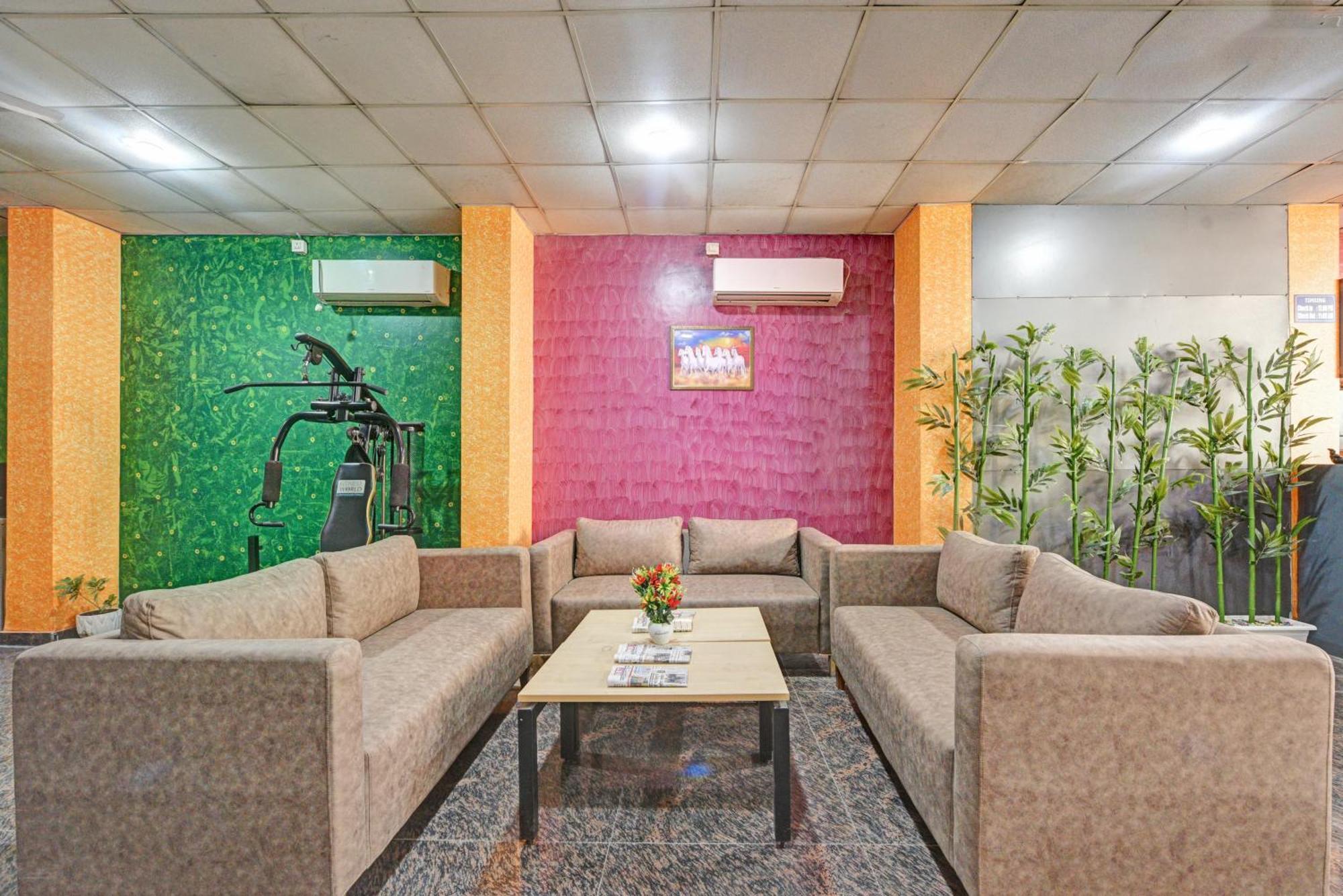 Royal Spark Inn1 - Medicity Gurugram, Near Medanta Hospital Gurgaon Luaran gambar