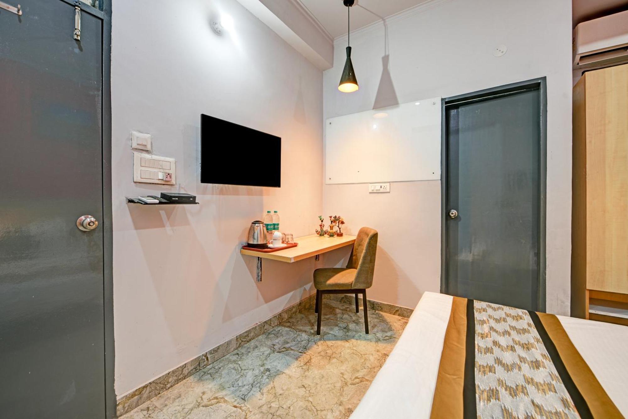 Royal Spark Inn1 - Medicity Gurugram, Near Medanta Hospital Gurgaon Luaran gambar